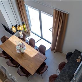 4 Bedroom Villa with Salt Water Pool, Private mini golf course and Rooftop Terrace near Opatija, Sleeps 8